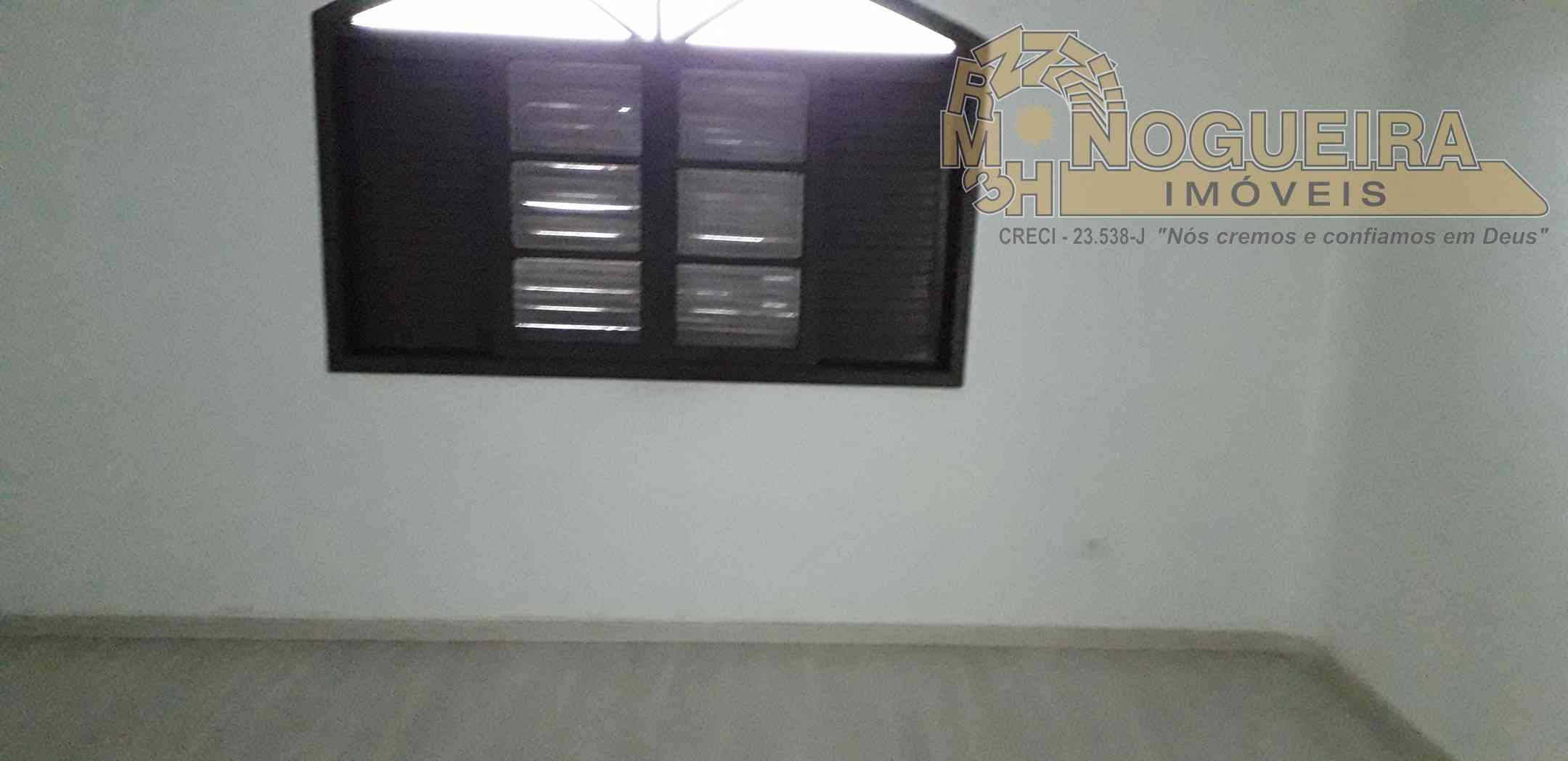 Sobrado 3 Dormitórios c/ 1 Suíte  - Vila Flórida