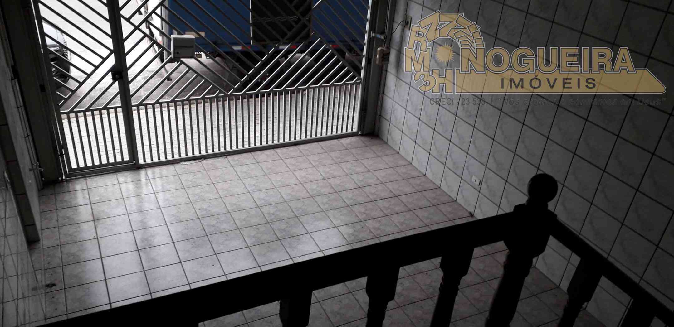 Sobrado 3 Dormitórios c/ 1 Suíte  - Vila Flórida