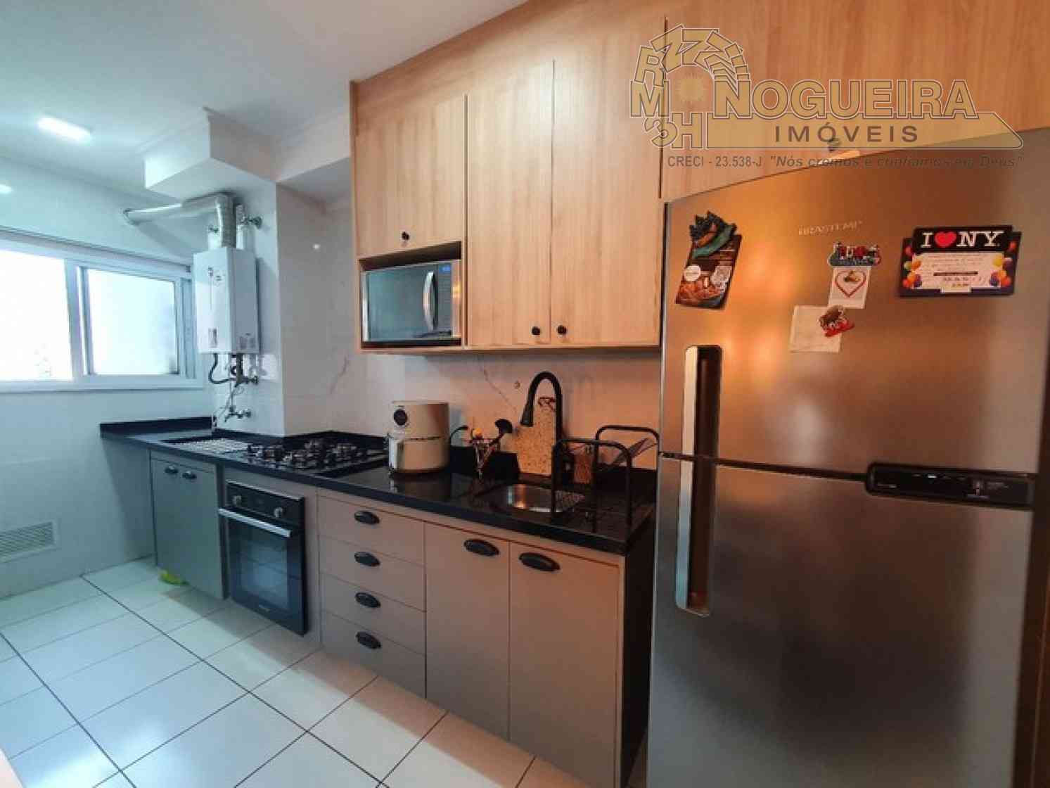 Apto no Cidade Maia  86 m²