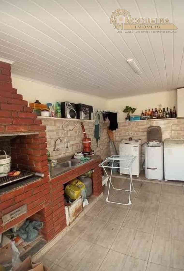 Casa Terrea 1 Dormitório - Cidade Seródio