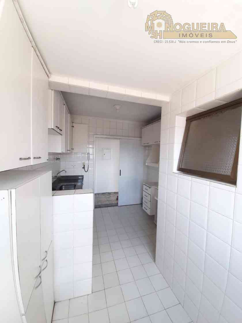 Apto 2 Dormitórios  - Vila Rosalia