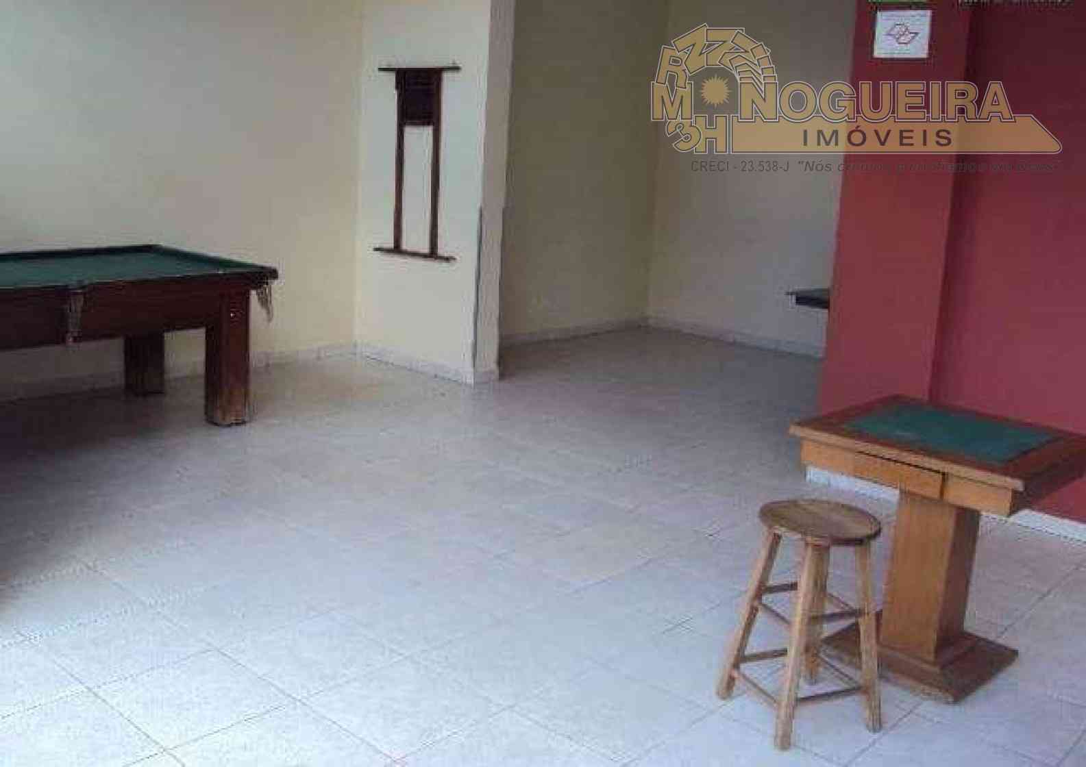 Apto 2 Dormitórios  - Vila Rosalia