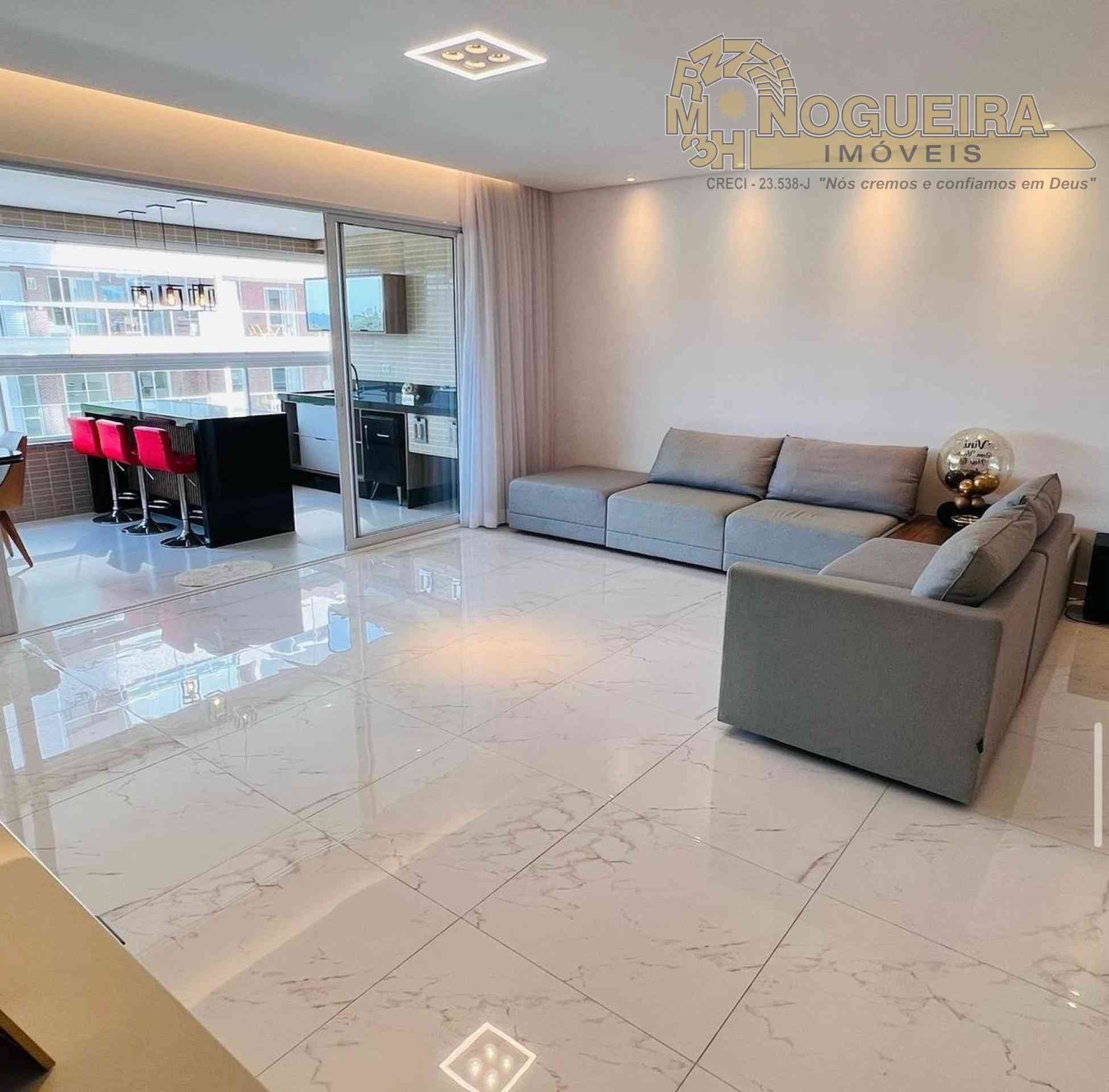 Belíssimo apartamento Alto Padrão na Praia Grande com 150 m²