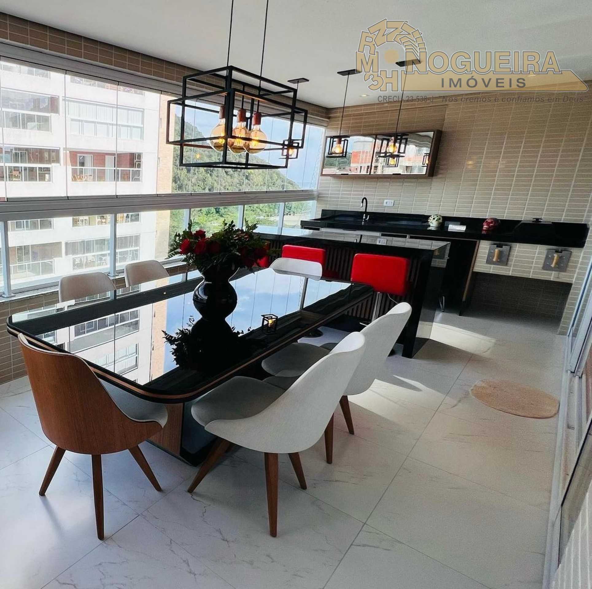 Belíssimo apartamento Alto Padrão na Praia Grande com 150 m²