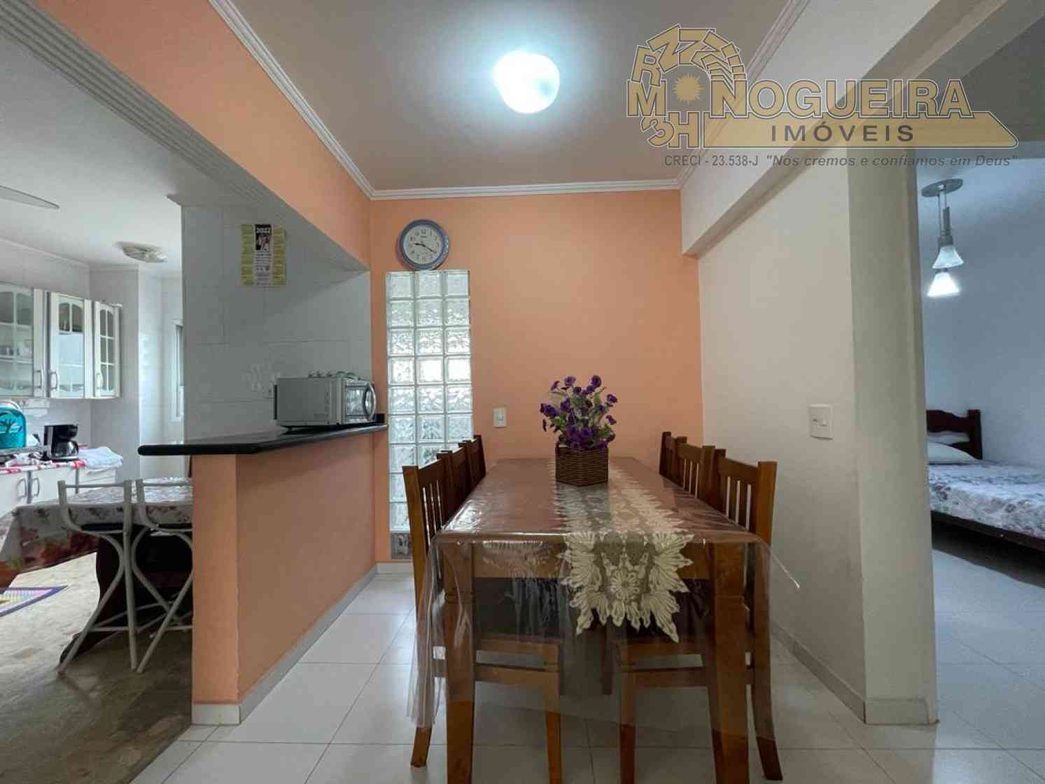 Apartamento centro de Guarujá praia das pitagueira