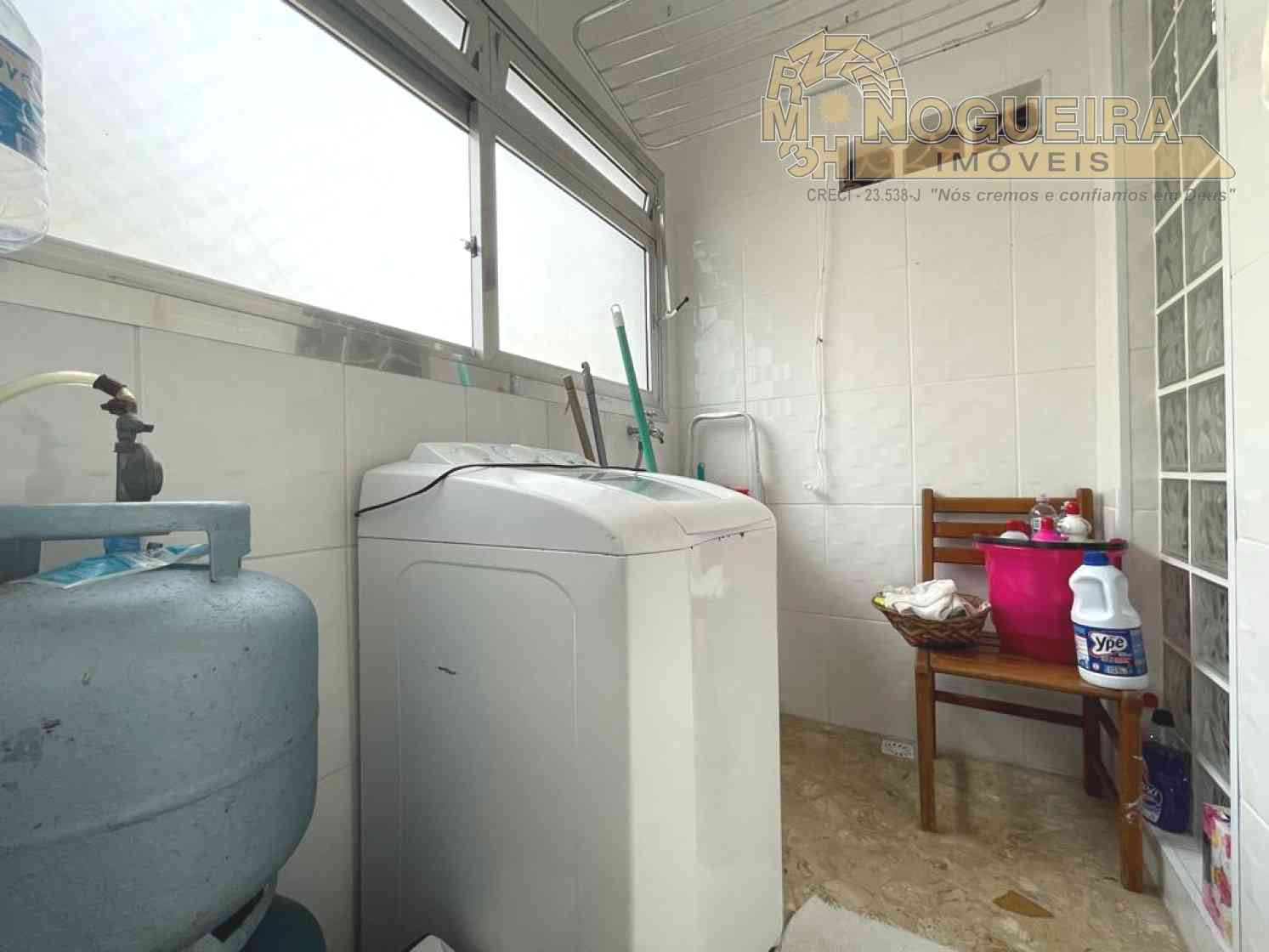 Apartamento centro de Guarujá praia das pitagueira