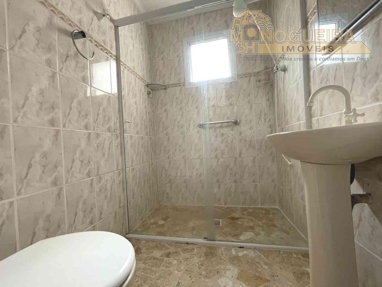 Apartamento centro de Guarujá praia das pitagueira