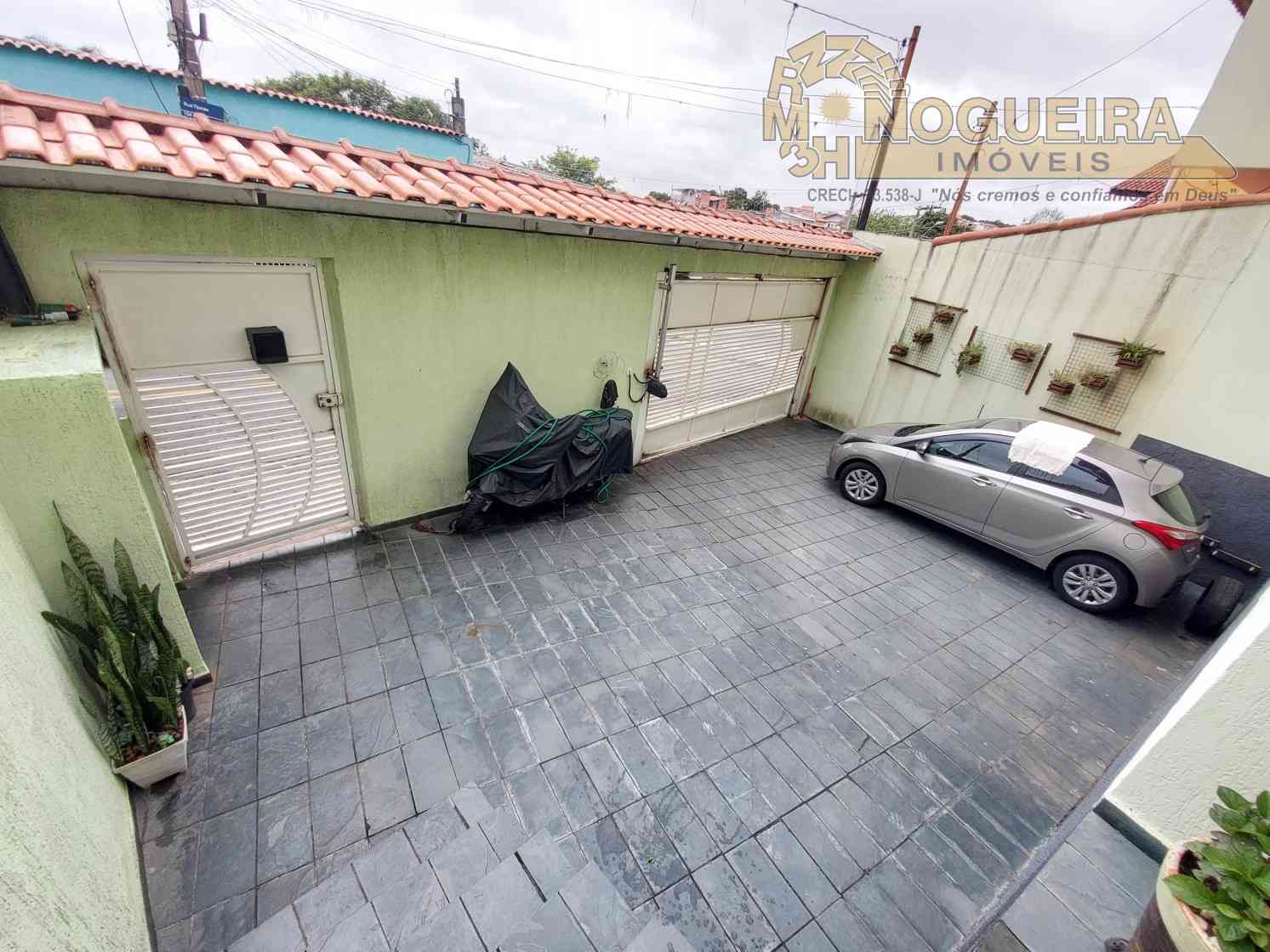 Ótimo Sobrado - Vila São João Batista - Santa Emilia