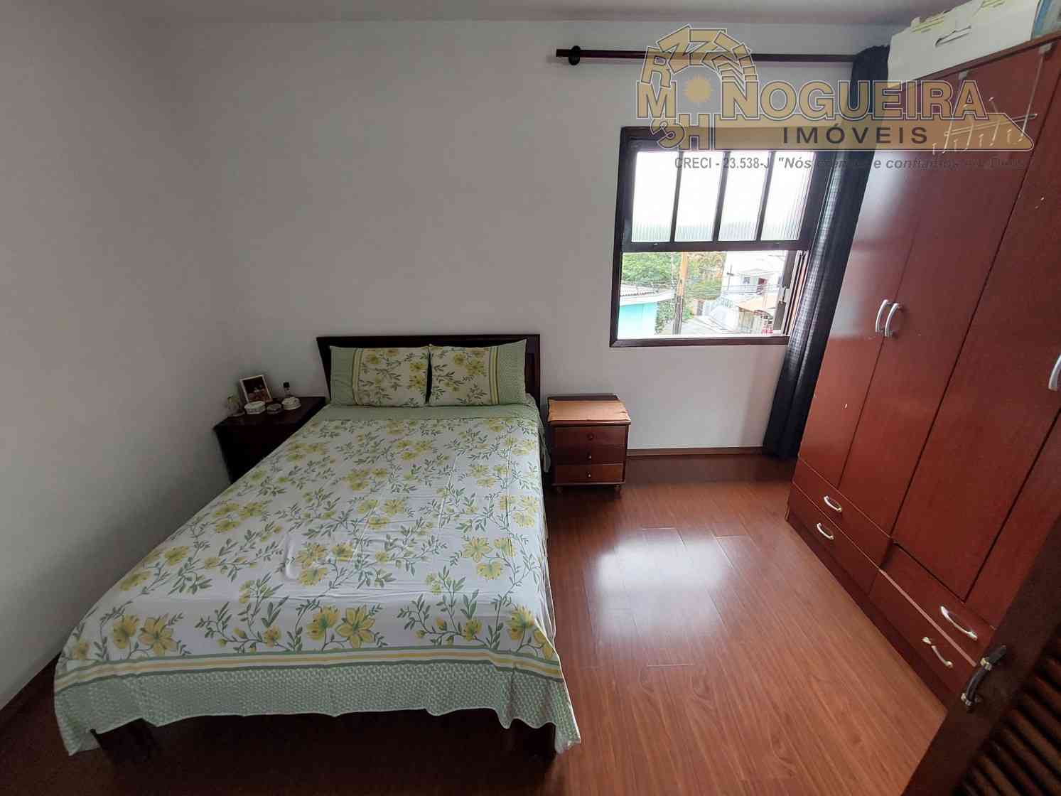 Ótimo Sobrado - Vila São João Batista - Santa Emilia