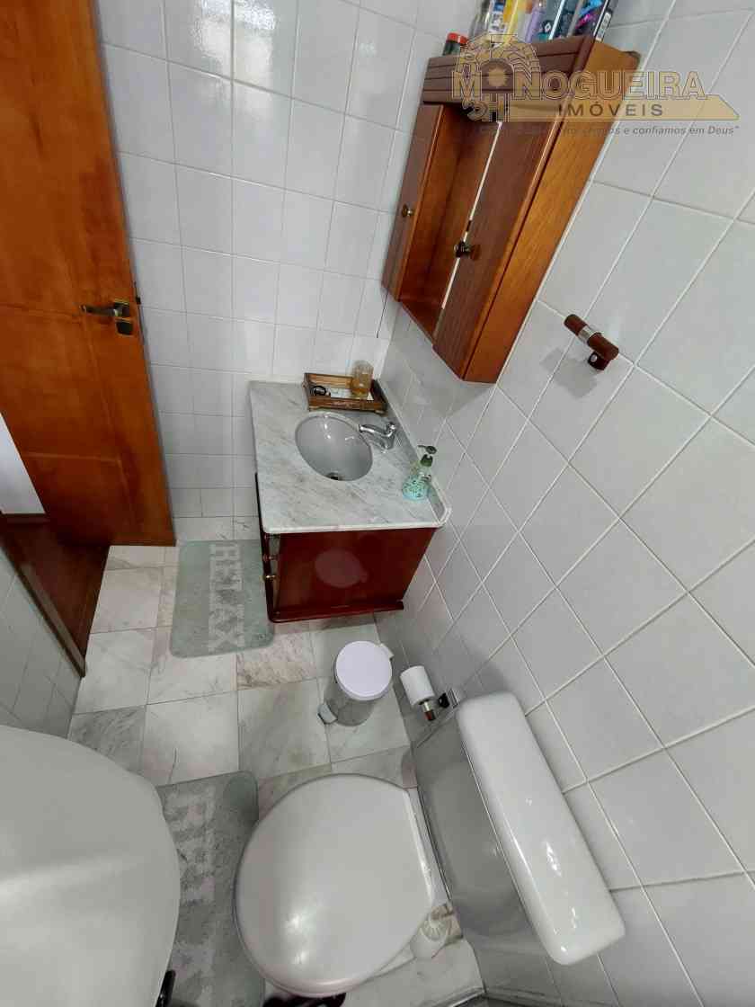 Ótimo Sobrado - Vila São João Batista - Santa Emilia