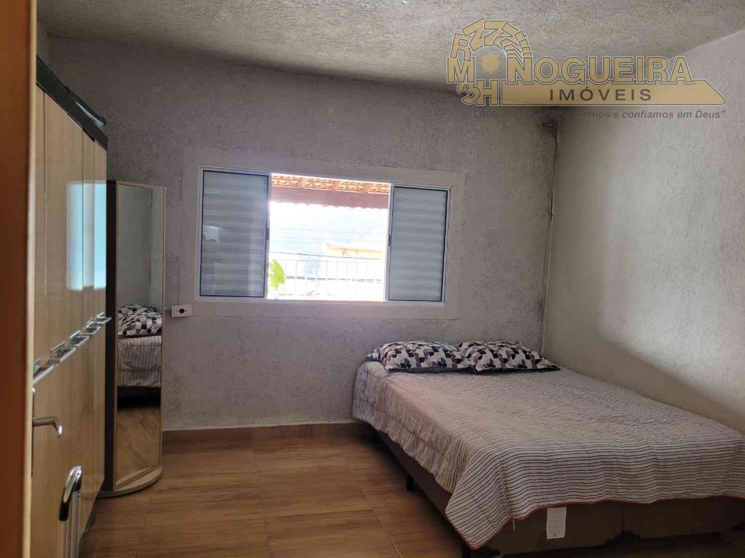 Otima casa assobrada com piscina no Jardim das Nações