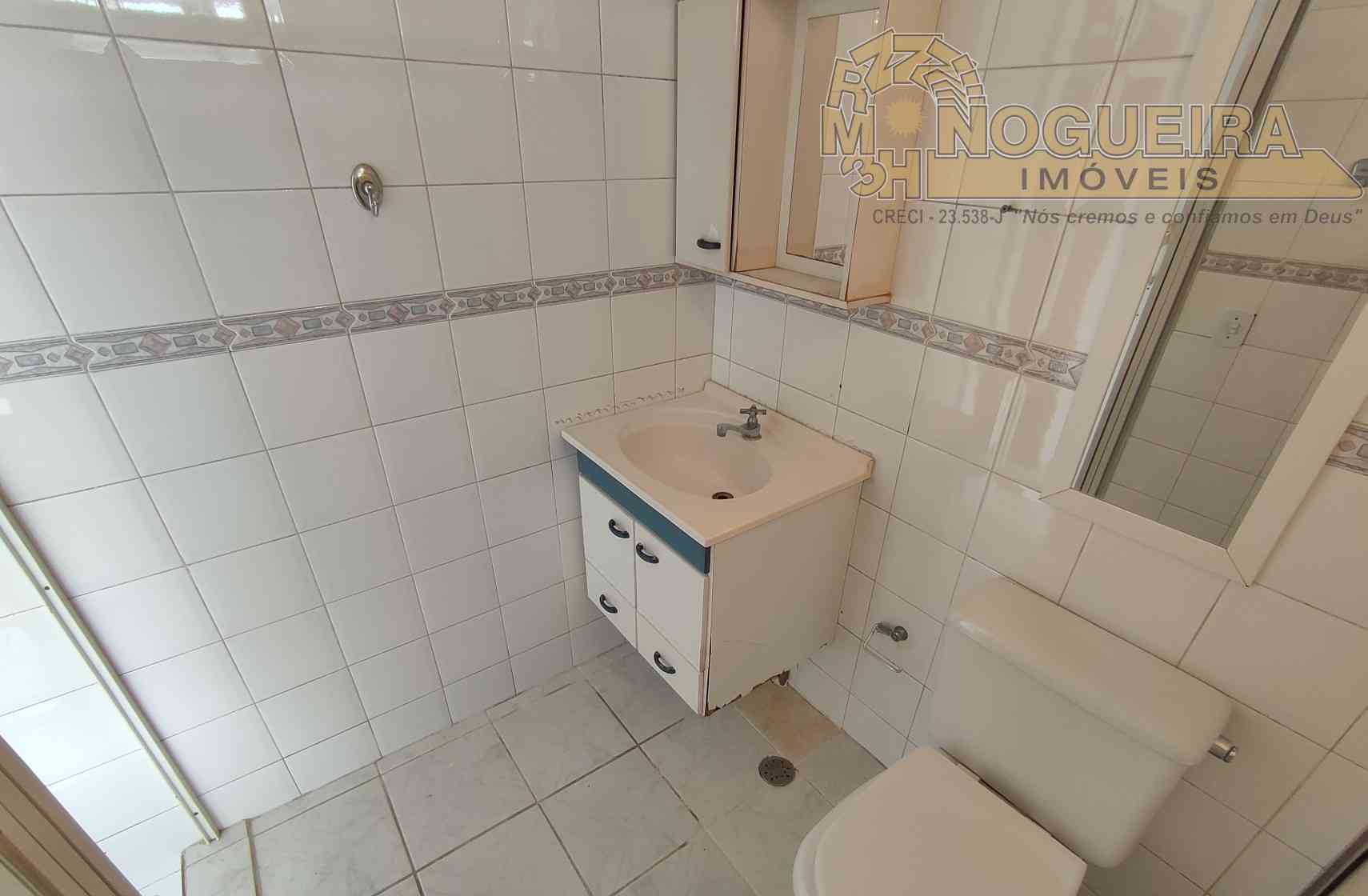 Apartamento Condomínio Rio de Janeiro 3º andar Pq. Cecap