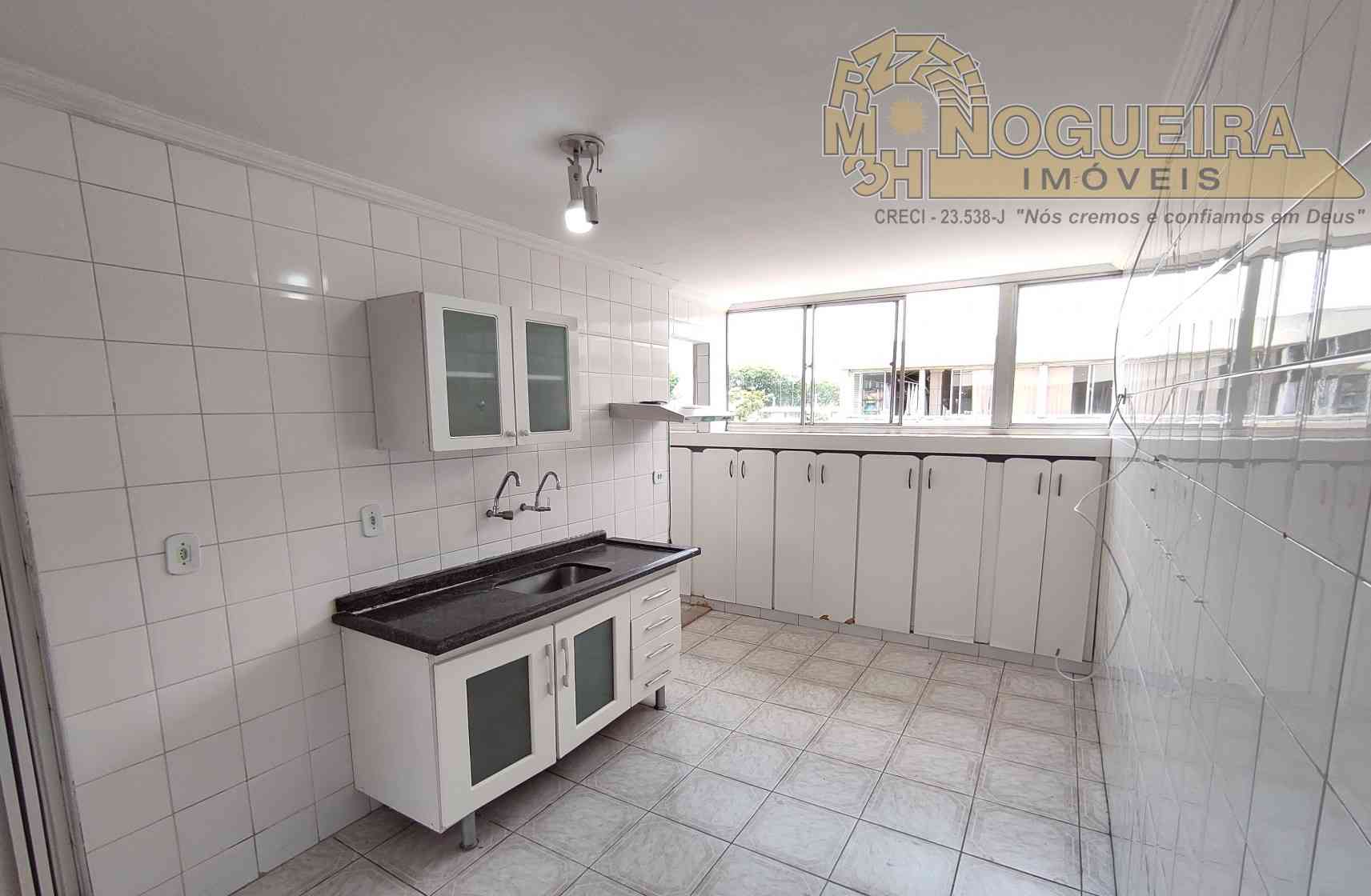 Apartamento Condomínio Rio de Janeiro 3º andar Pq. Cecap