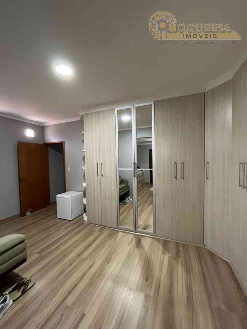 Sobrado 3 Suítes - Torres Tibagy