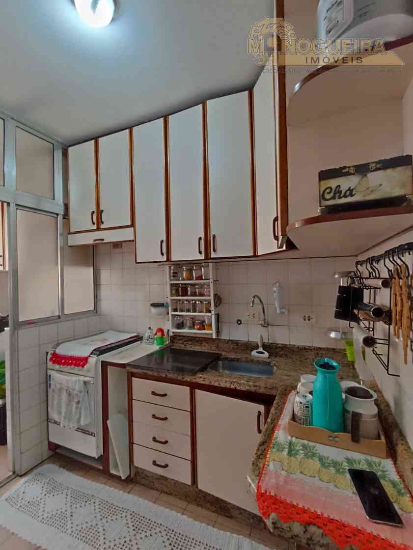 Apto no Bom Clima com 75 m²