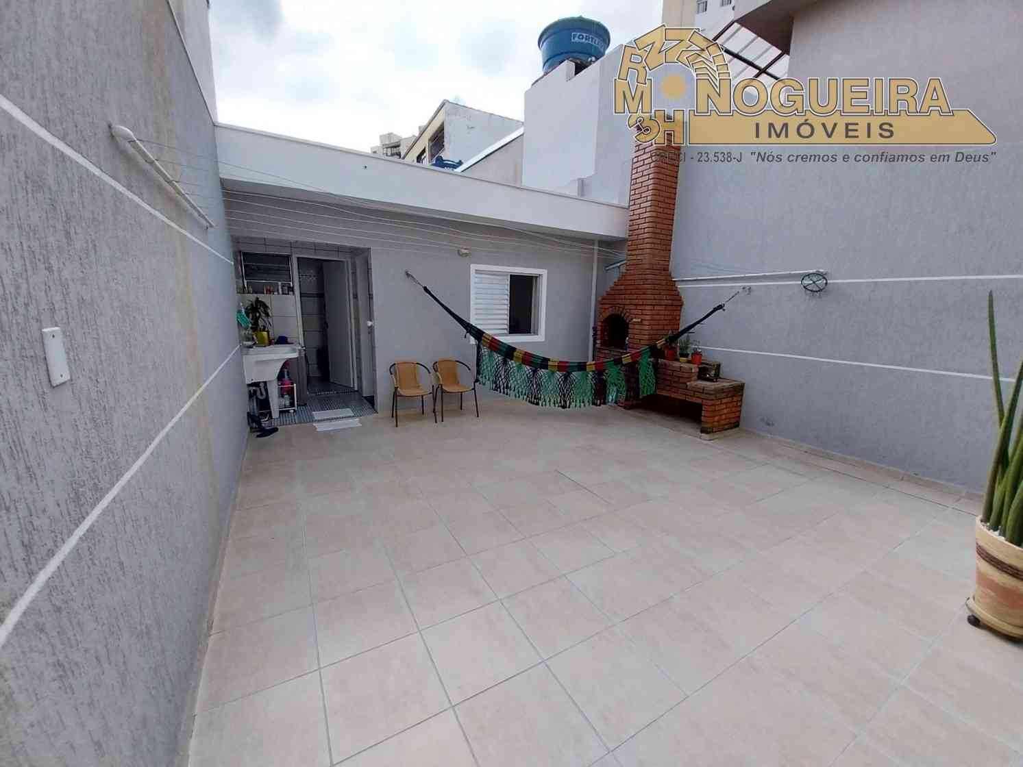 Sobrado 2 Dormitórios c/ 1 Suíte - Vila Galvão