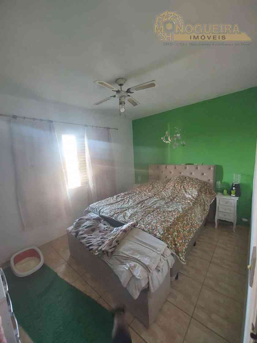 Ótimo Sobrado Vila Barros com 2 dormitórios