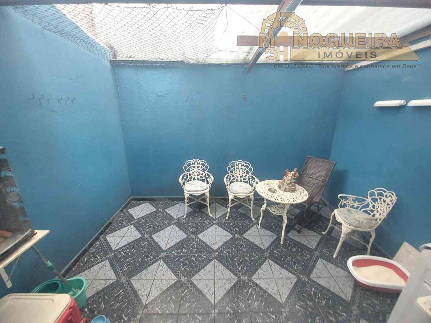 Ótimo Sobrado Vila Barros com 2 dormitórios