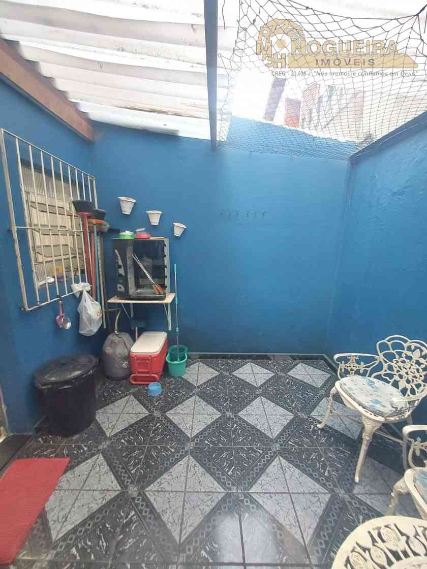 Ótimo Sobrado Vila Barros com 2 dormitórios