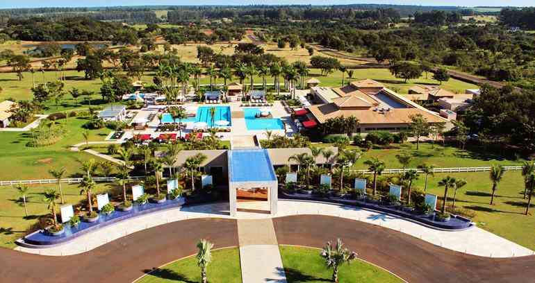 Terreno 432 m² em águas de Santa Bárbara