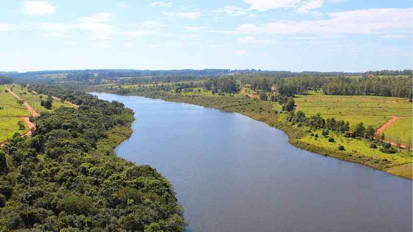 Terreno 432 m² em águas de Santa Bárbara