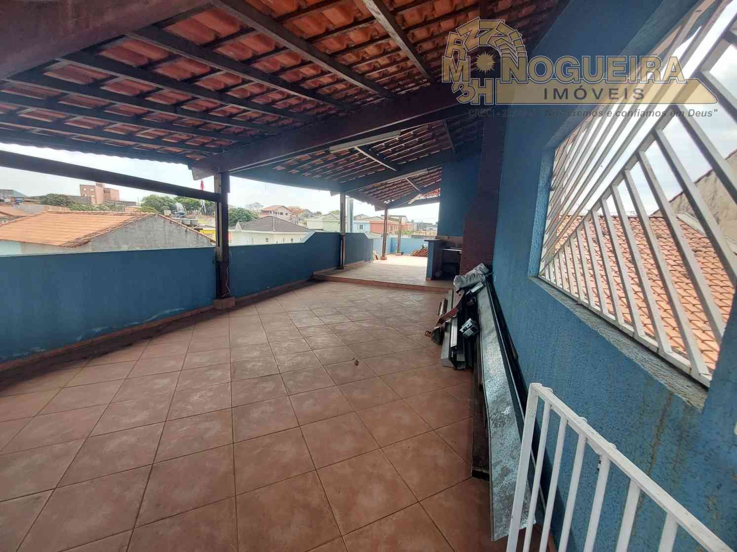 Ótimo Sobrado no Jardim Monte Carmelo