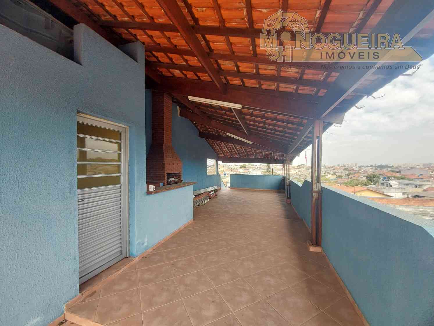 Ótimo Sobrado no Jardim Monte Carmelo