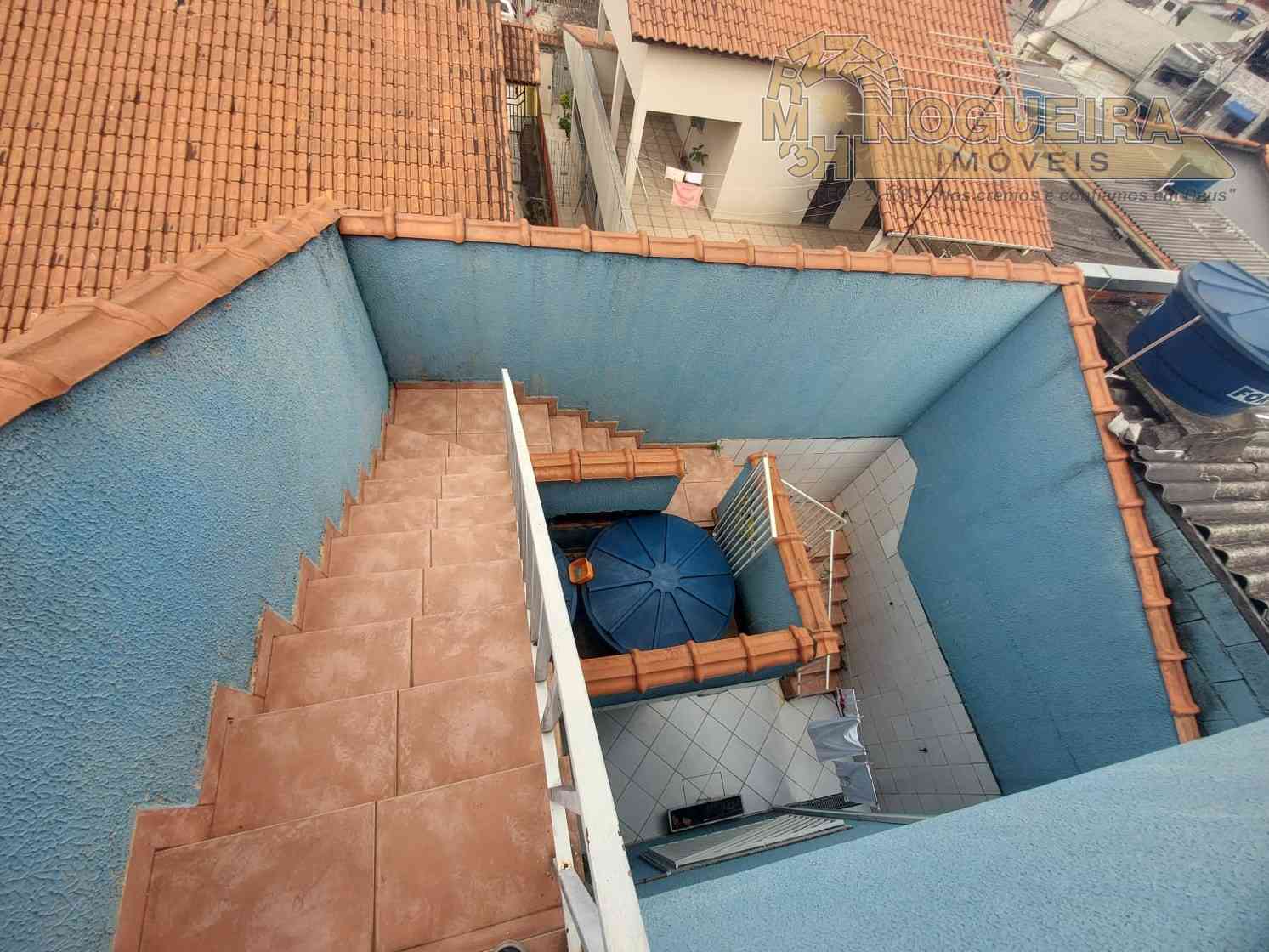 Ótimo Sobrado no Jardim Monte Carmelo