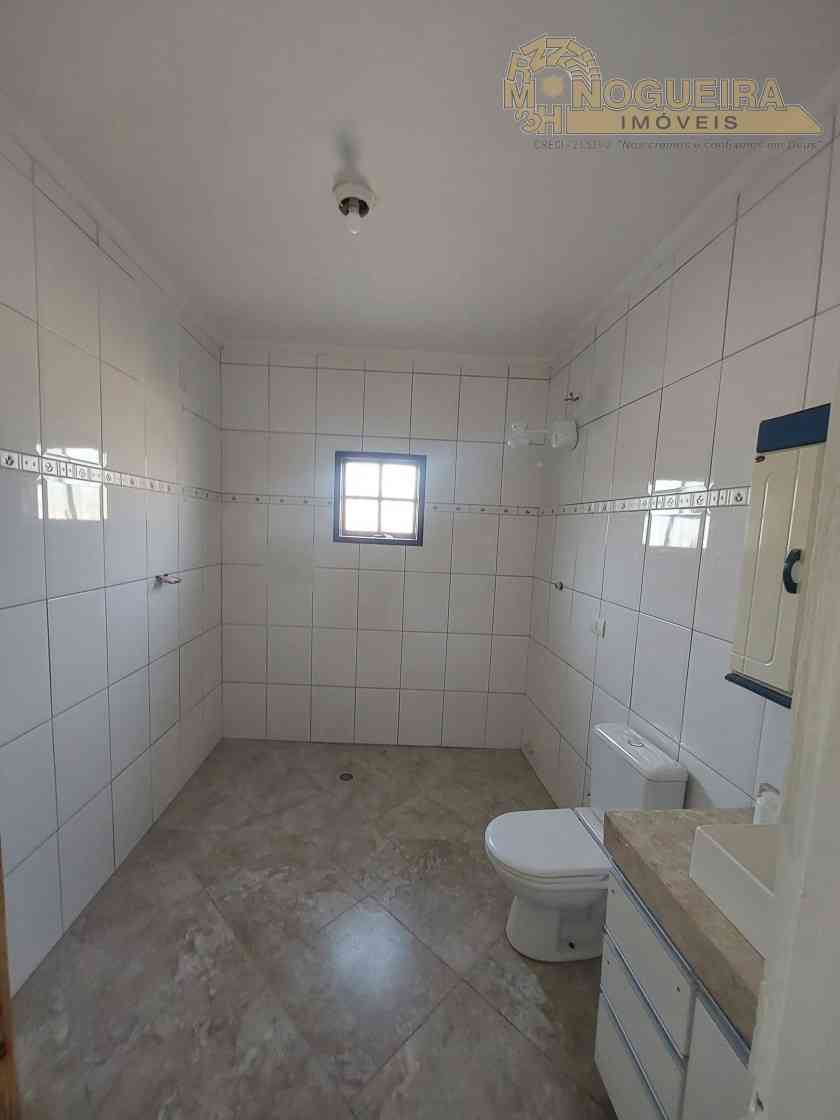 Ótimo Sobrado Residencial ou Comercial no Jardim Maria Dirce