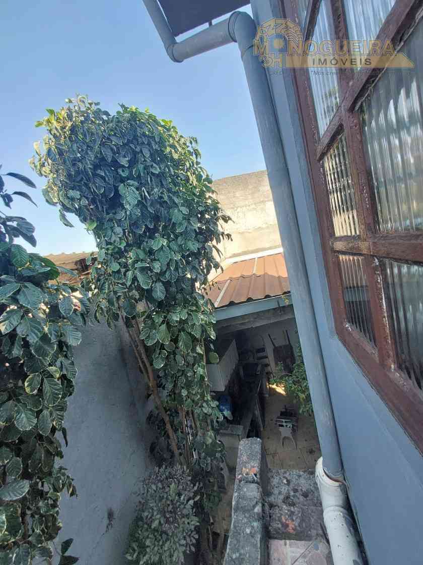 Ótimo Sobrado Residencial ou Comercial no Jardim Maria Dirce