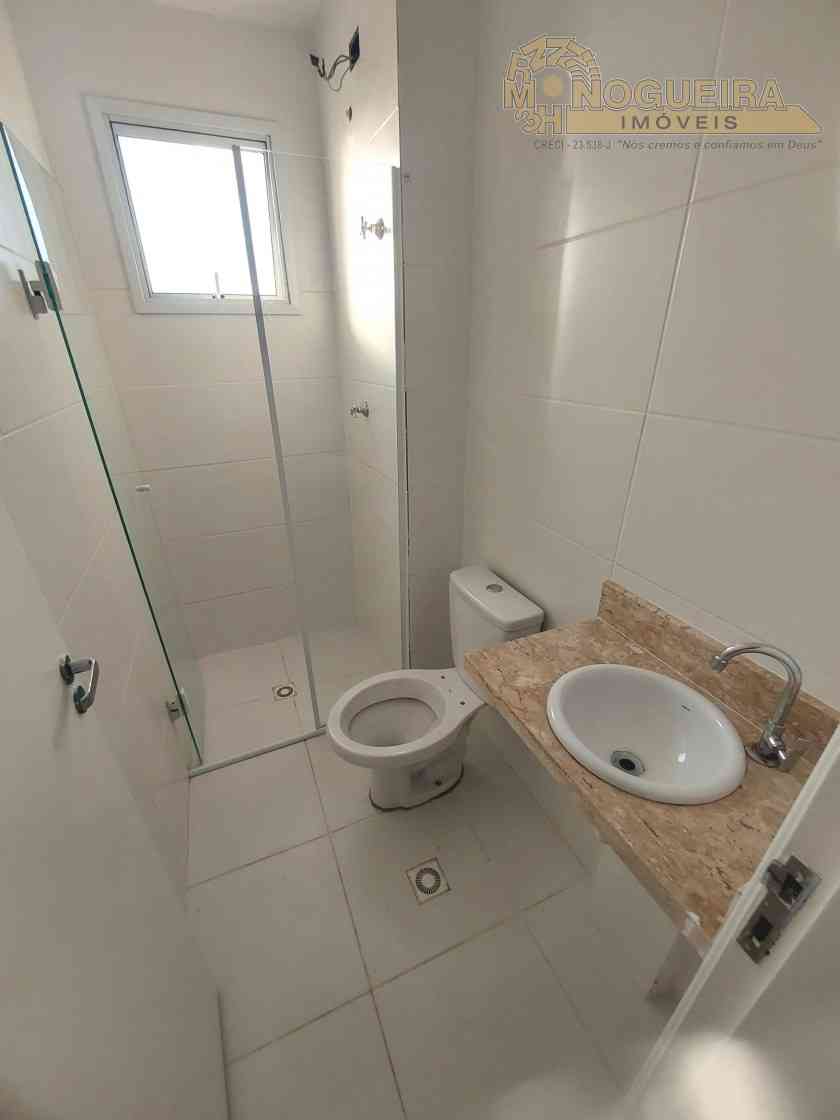 Ótimo apartamento condominio Alvorada - Jardim Bom Clima