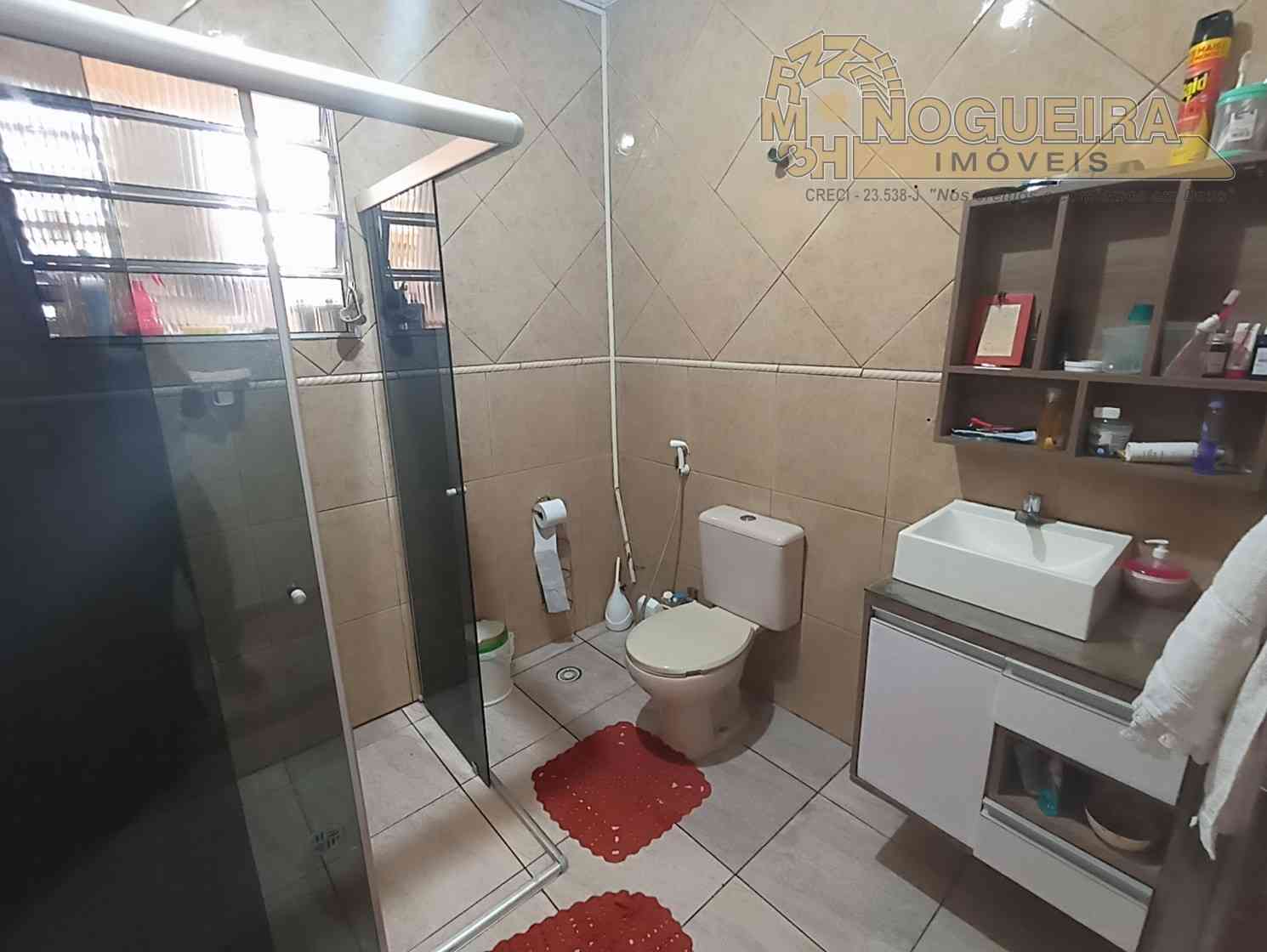 Sobrado no Jardim Adriana em Guarulhos