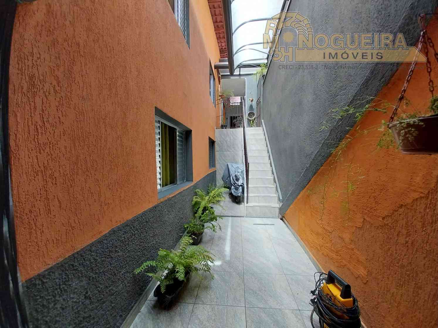 Sobrado 2 Dormitórios - Cidade Martins