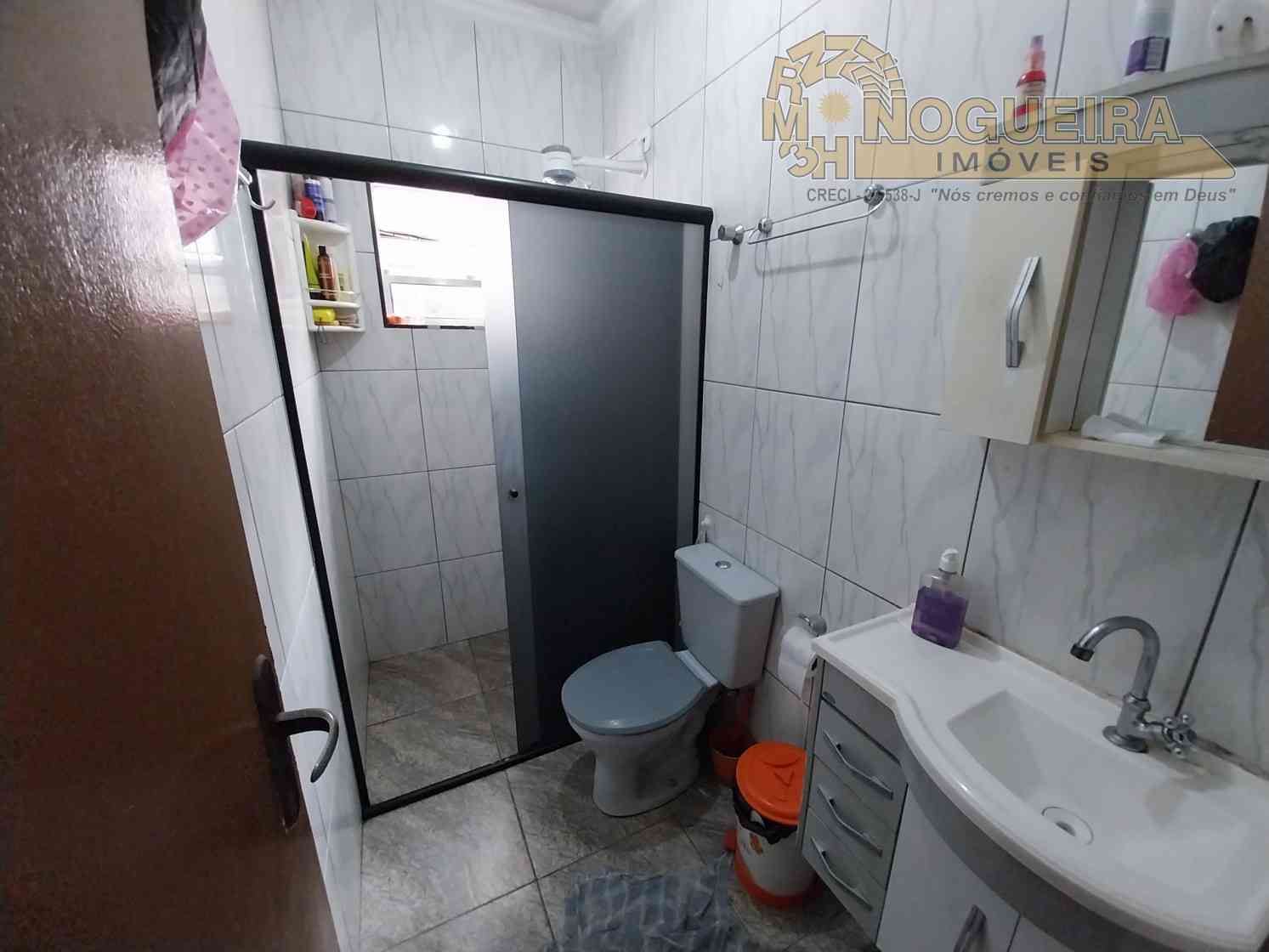 Sobrado 2 Dormitórios - Cidade Martins