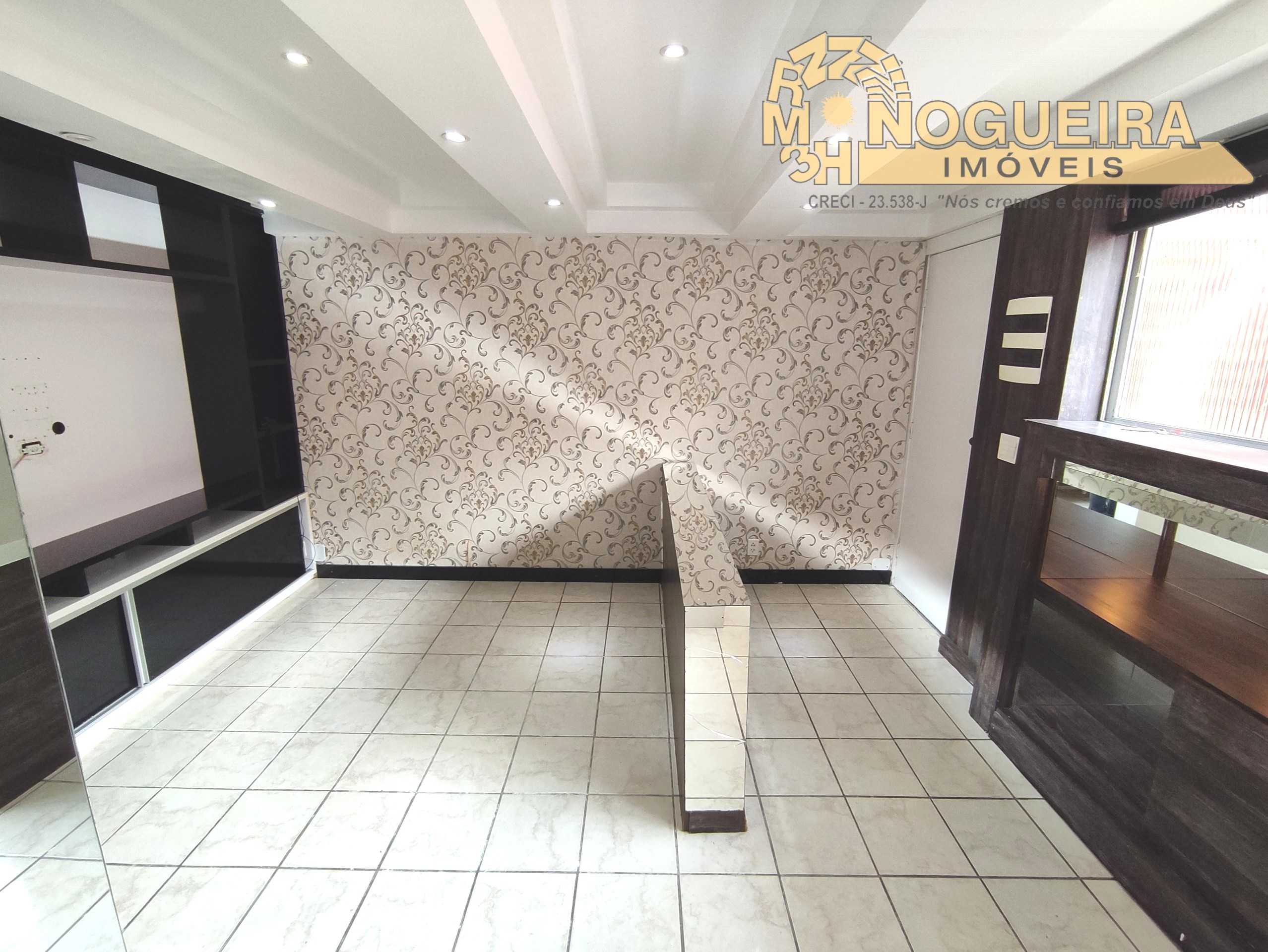 Ótimo Apartamento Condomínio São Paulo - Segundo Andar -  Alugado - Ótimo para Investidor