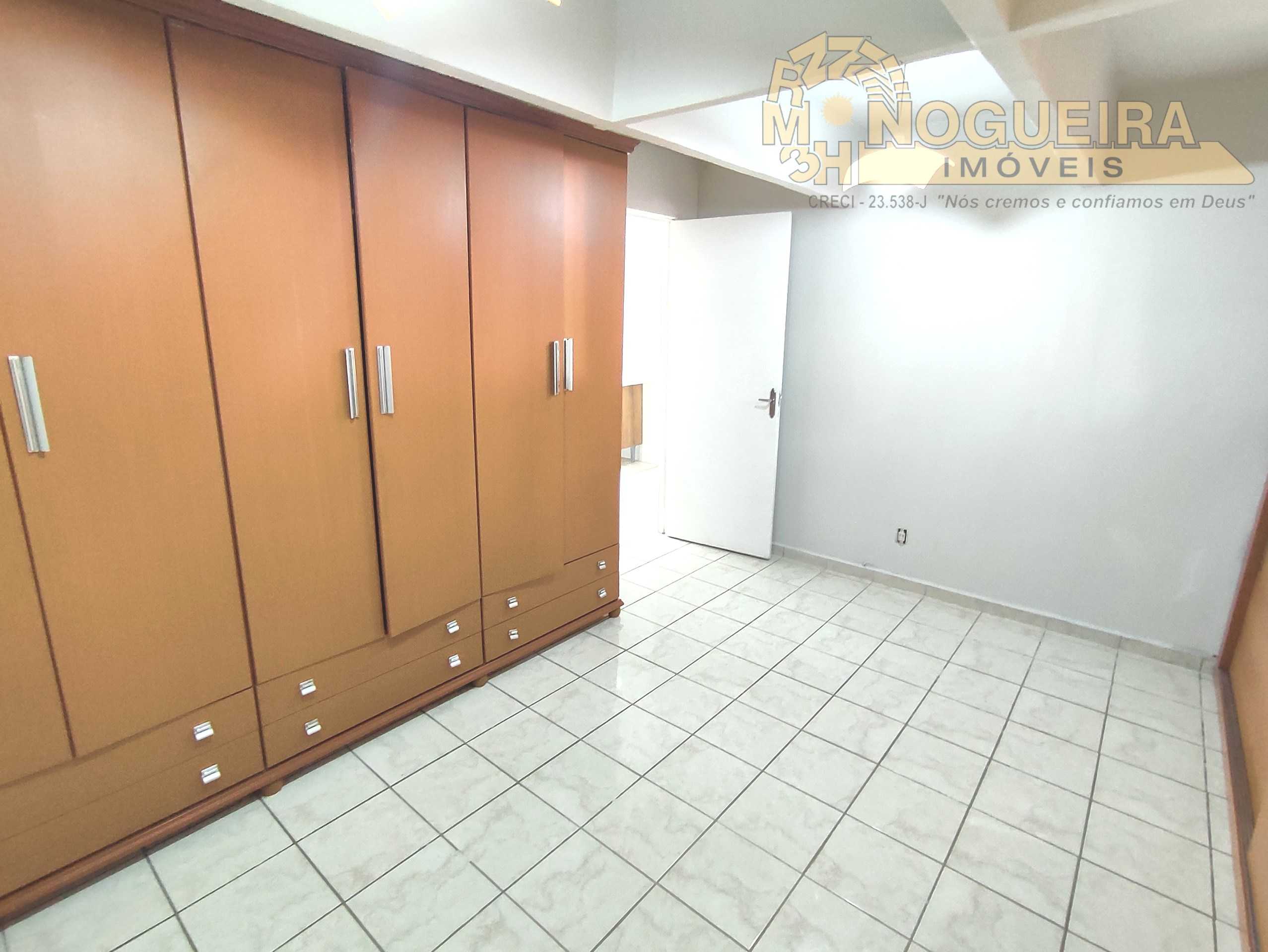 Ótimo Apartamento Condomínio São Paulo - Segundo Andar -  Alugado - Ótimo para Investidor