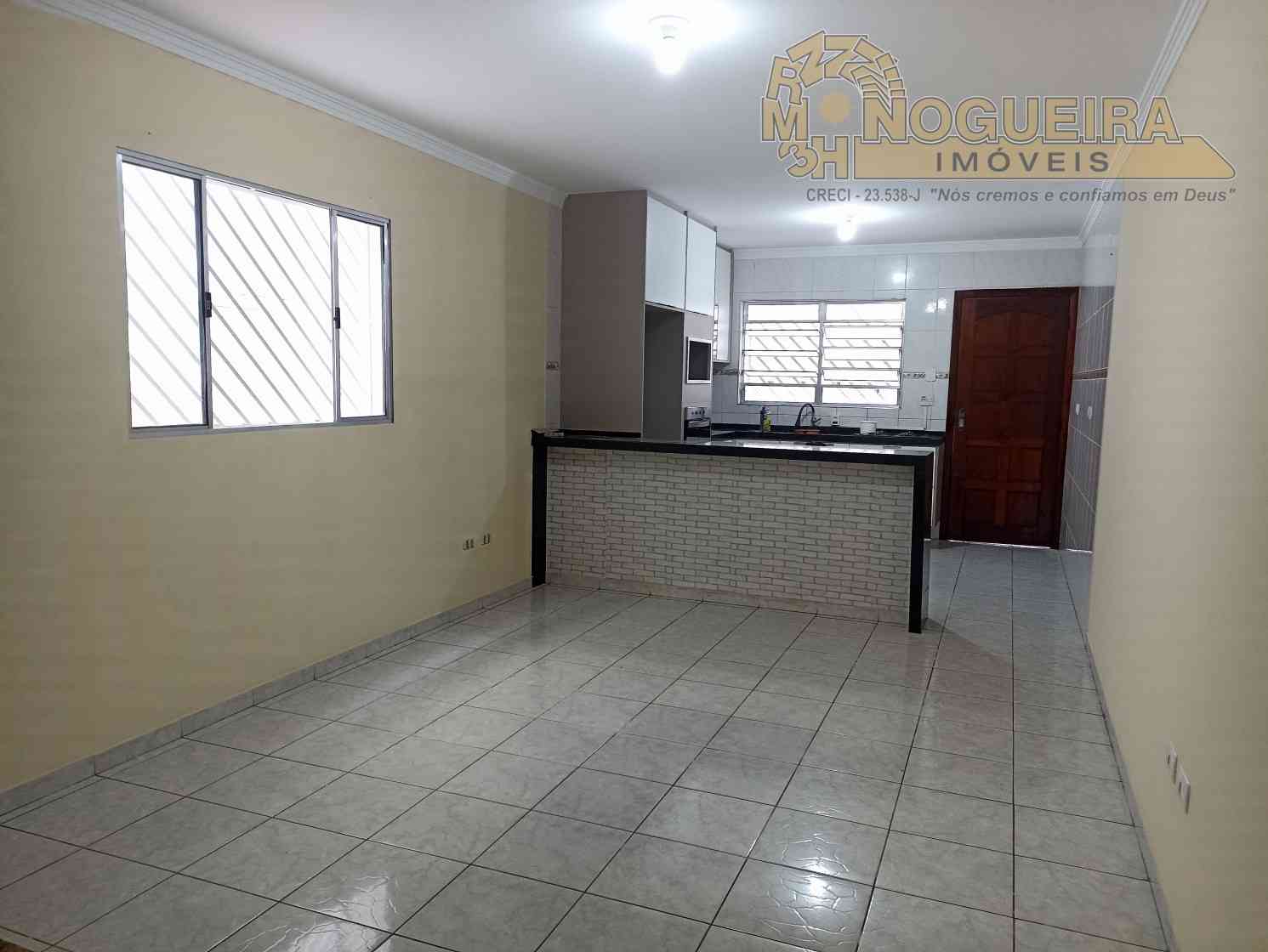 Sobrado com 3 dormitórios sendo 1 suíte - Vila Flórida - Guarulhos