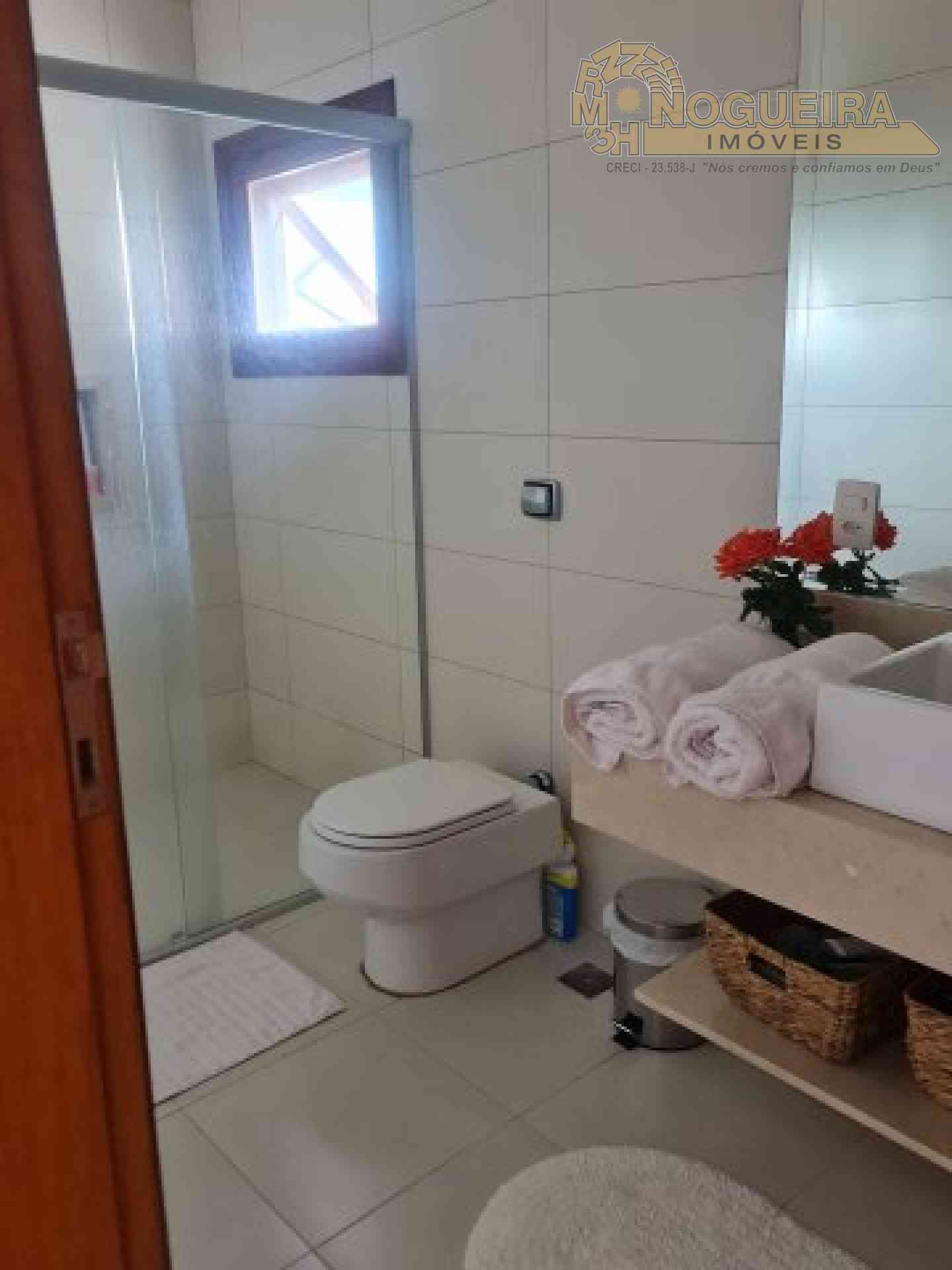 Linda casa em Atibaia