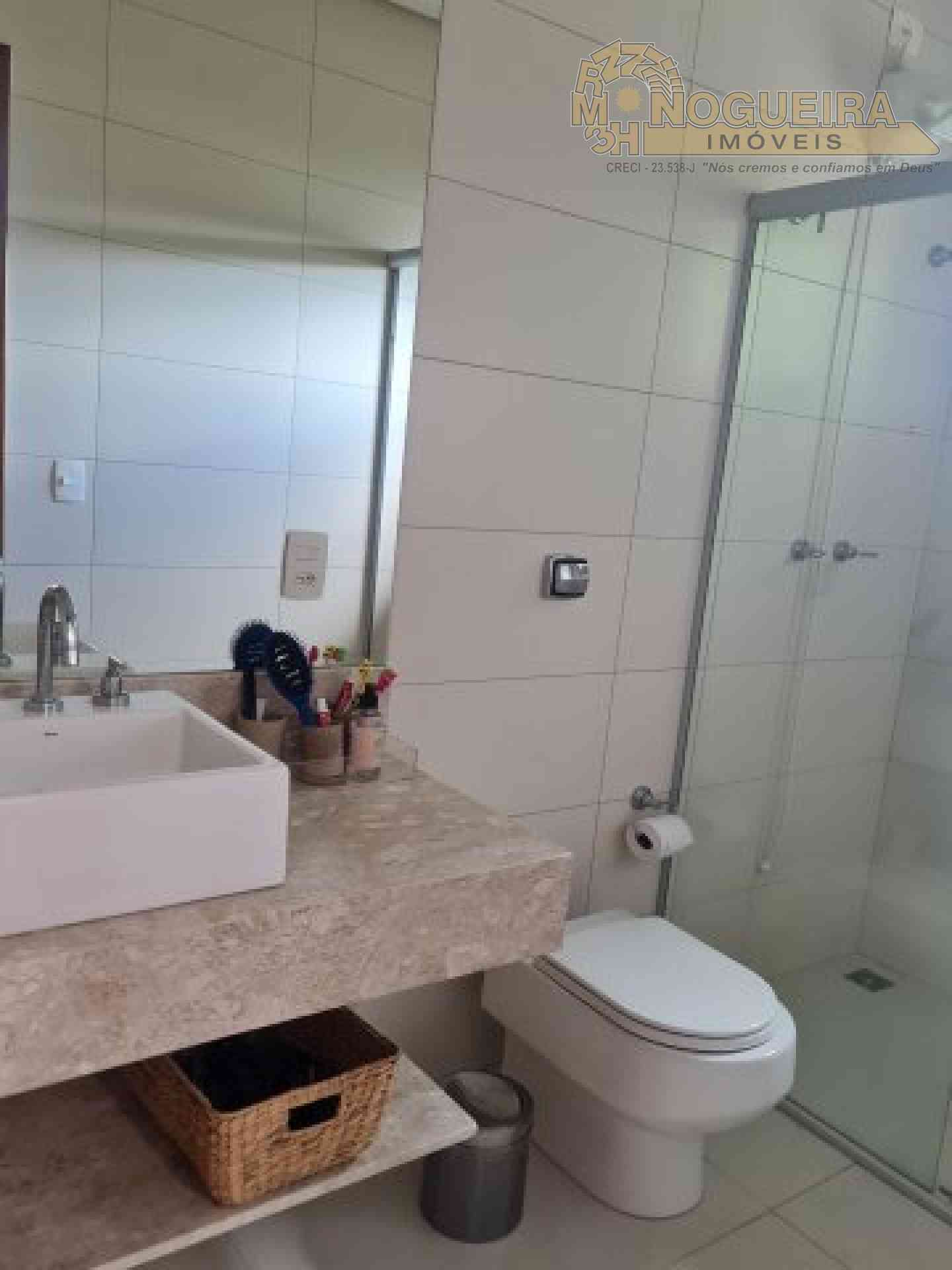 Linda casa em Atibaia