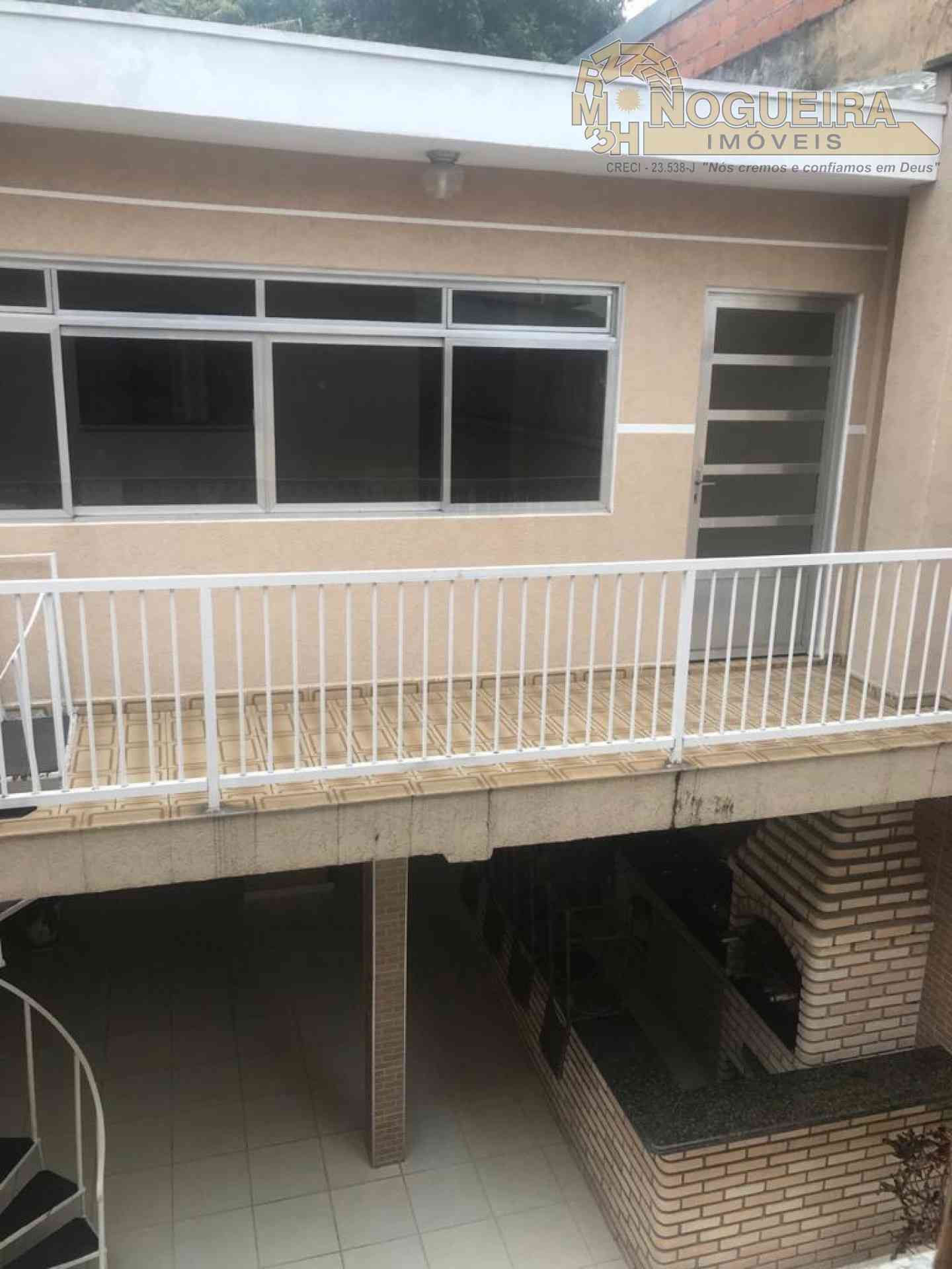 Sobrado no Jd.Vila Galvão a venda