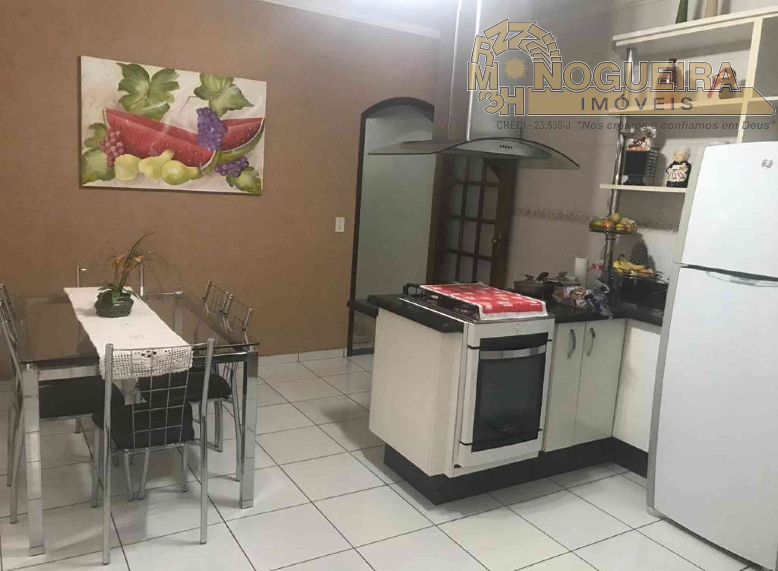 Sobrado no Jd.Vila Galvão a venda