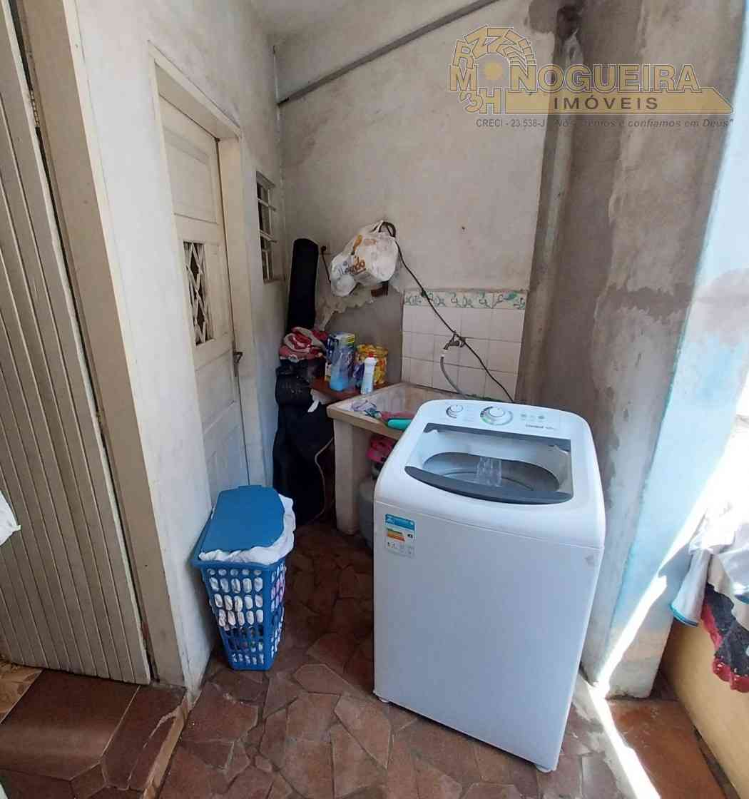 Casa Térrea 2 Dormitórios - Vila São Rafael - Oportunidade