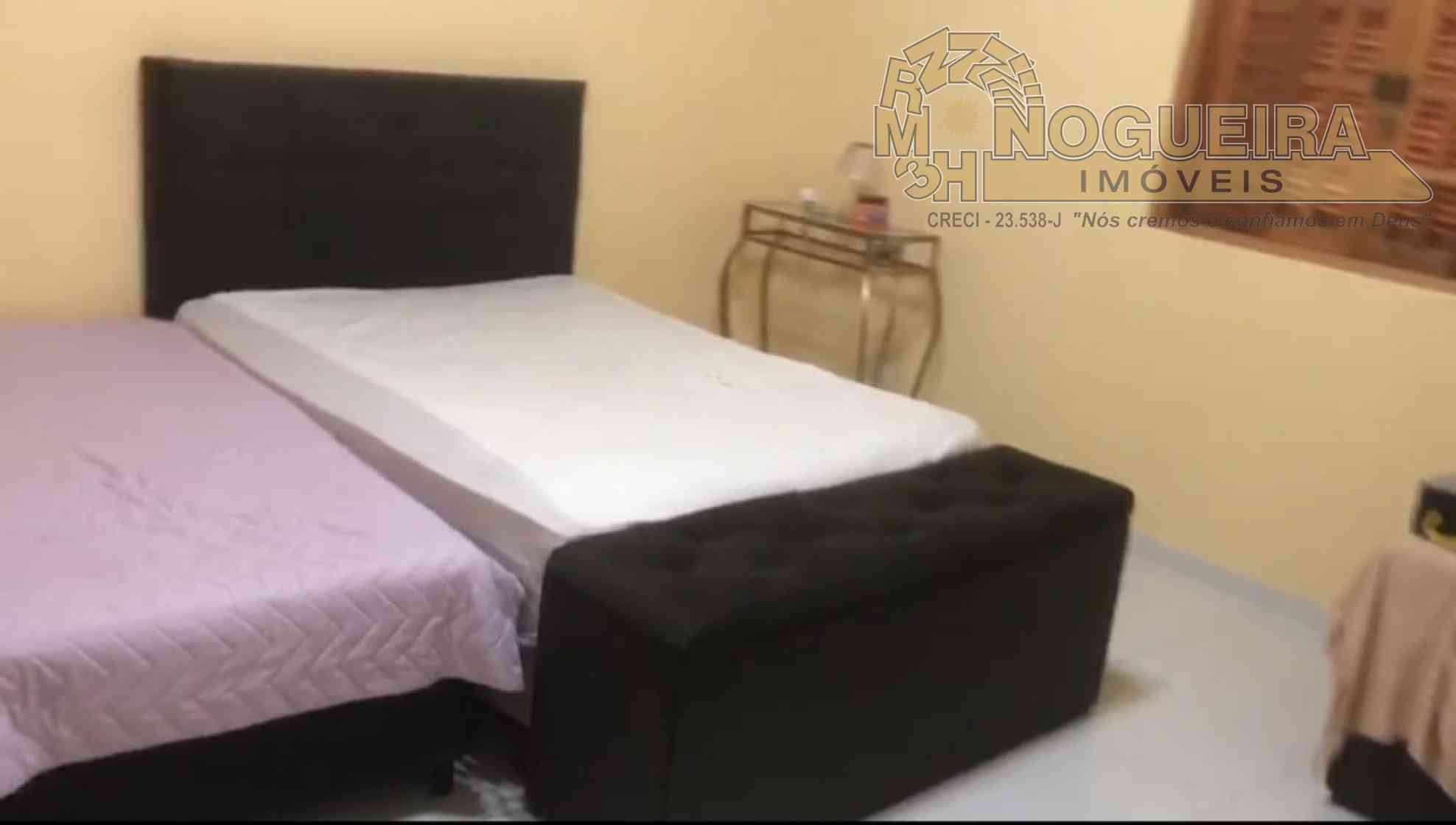 Chacará com 2500 m2 em Guararema