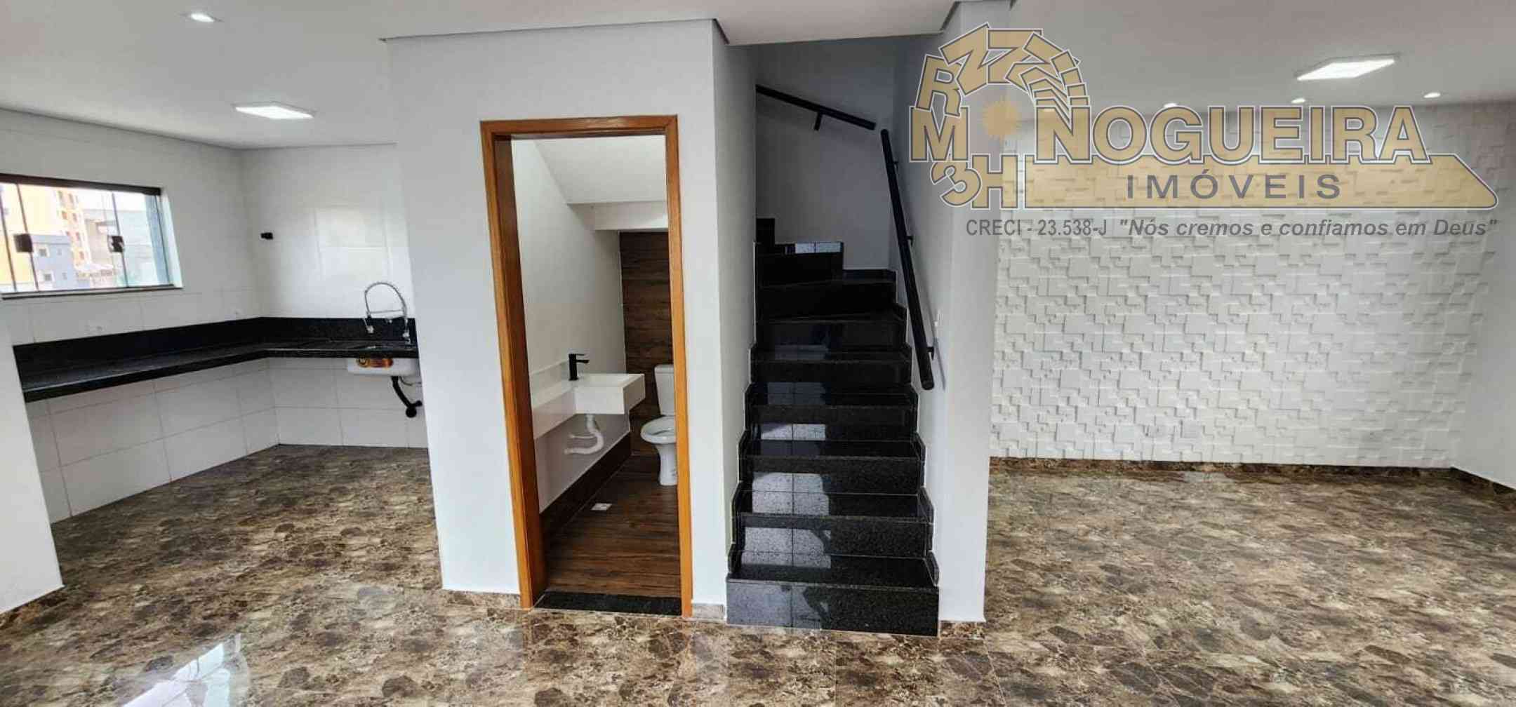 Sobrado novo  na Vila Carmela