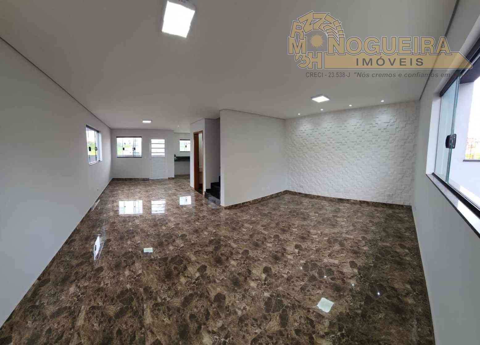 Sobrado novo  na Vila Carmela