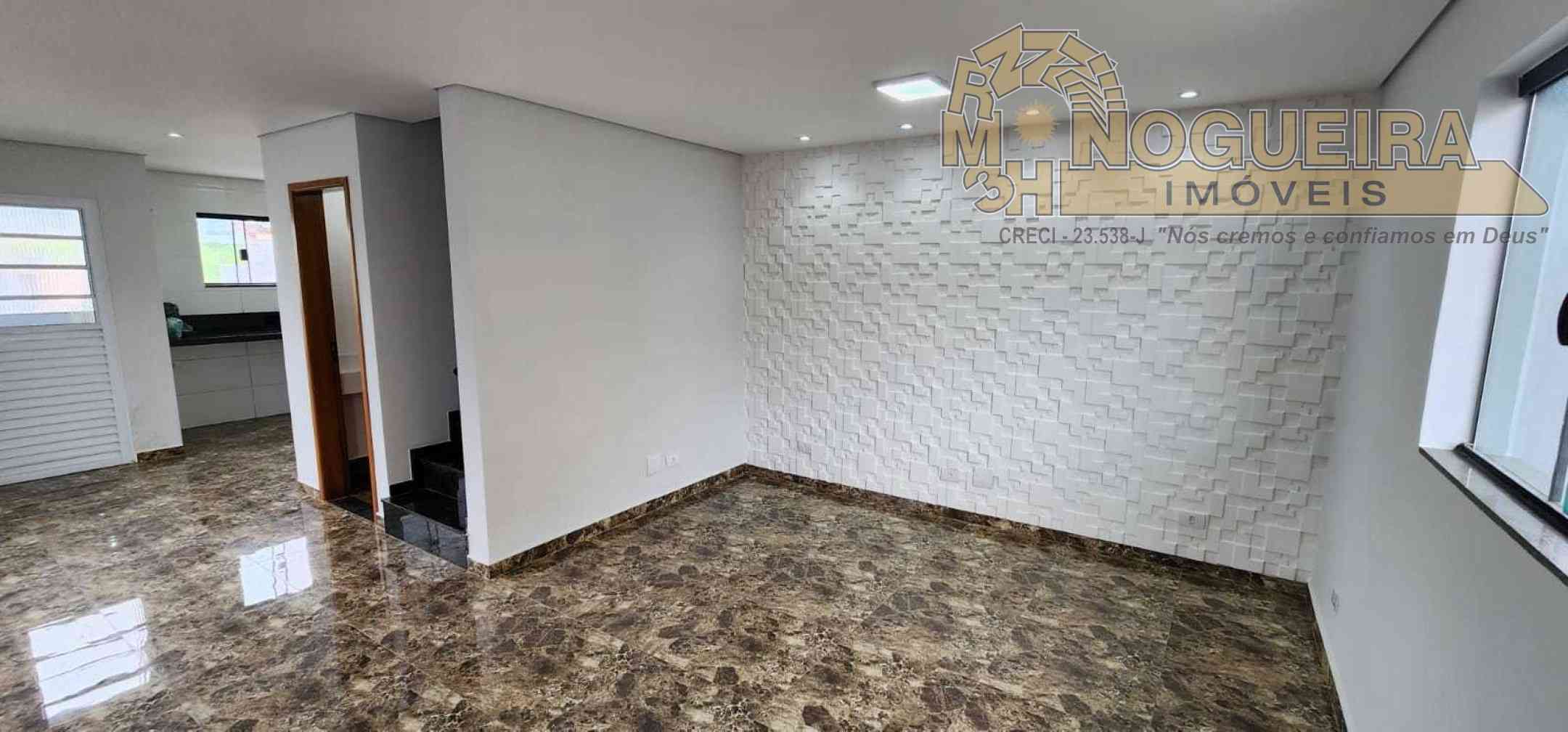 Sobrado novo  na Vila Carmela