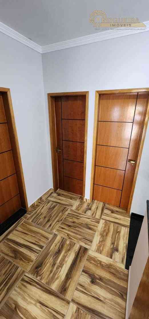 Sobrado novo  na Vila Carmela