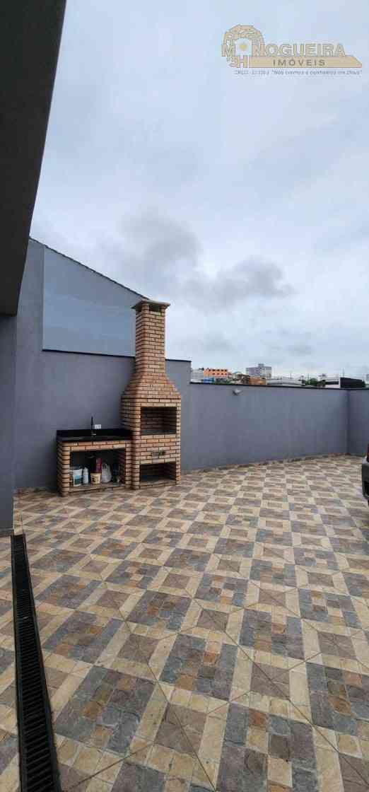 Sobrado novo  na Vila Carmela