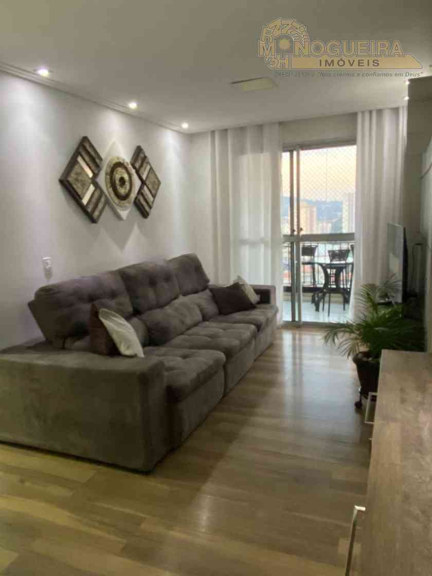 Apartamento 2 Dormitórios c/ 1 Suíte - Picanço