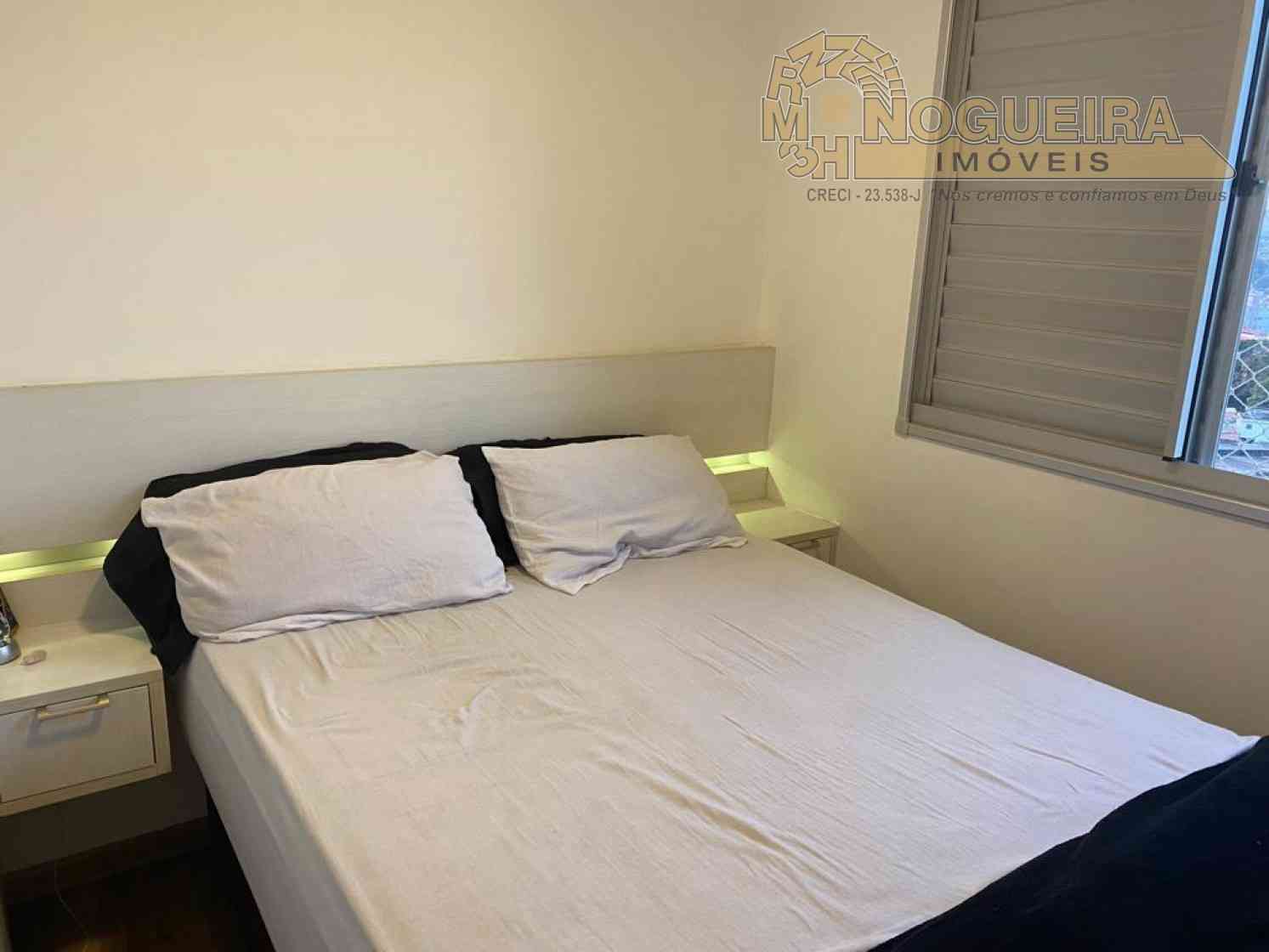 Apartamento 2 Dormitórios c/ 1 Suíte - Picanço